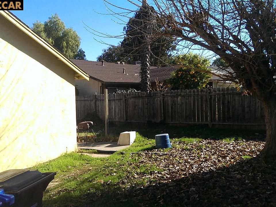 2nd image of 235 E Trident Dr