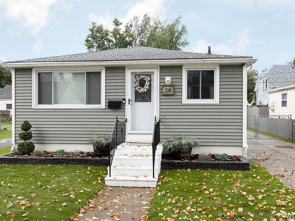 1st image of 28 Avondale Pl