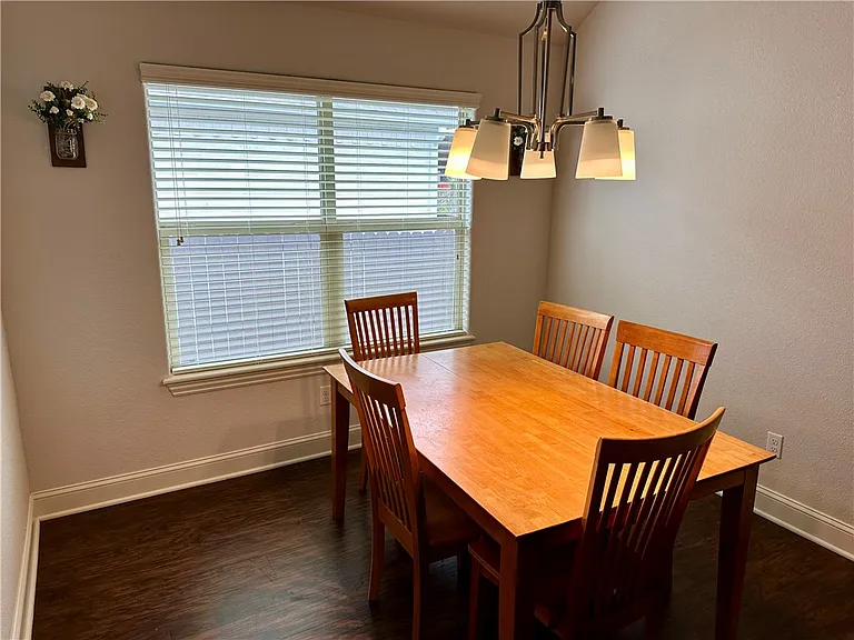 4400 SW Layton Rd — Photo 4