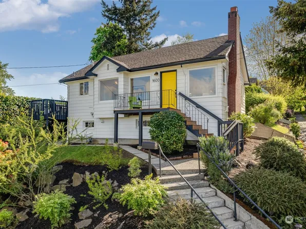 1600 30th Avenue, Seattle, WA 98122