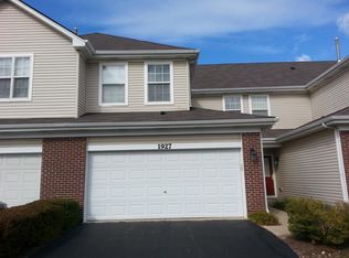 1927 Golden Gate Ln, Naperville, IL 60563