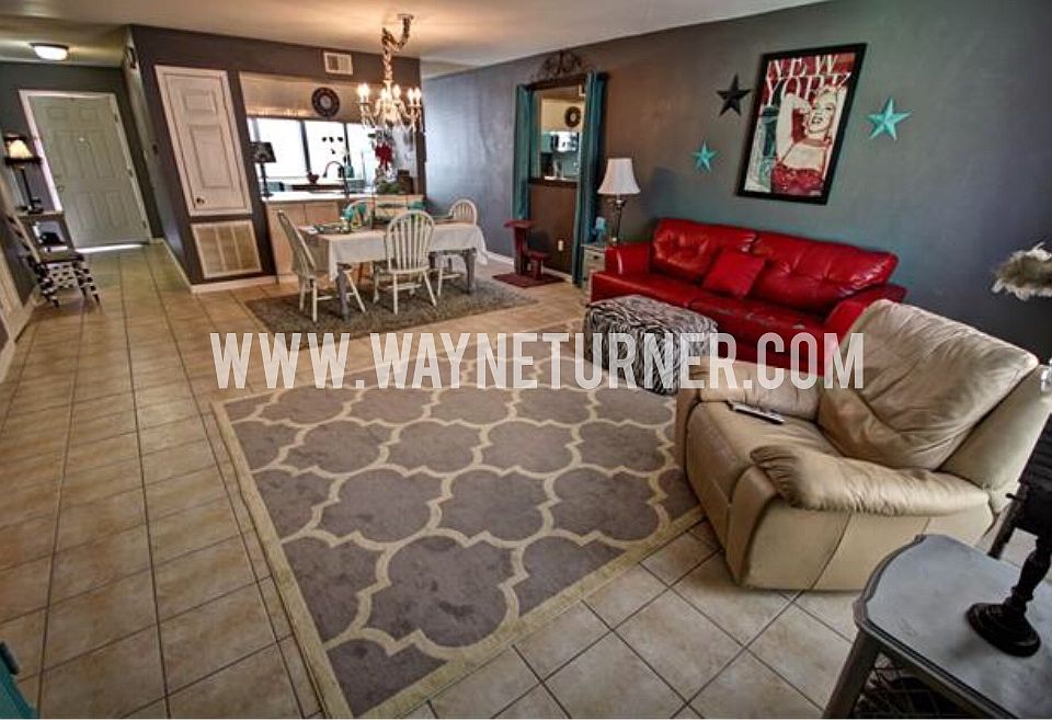 1st image of 11 Hollycrest Blvd #11