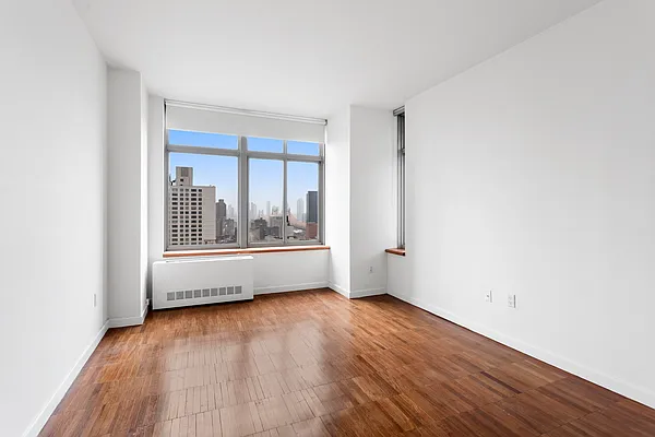 Rented by Compass | media 10