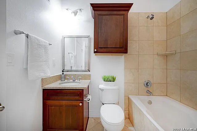 215 Center St #311 — Photo 18