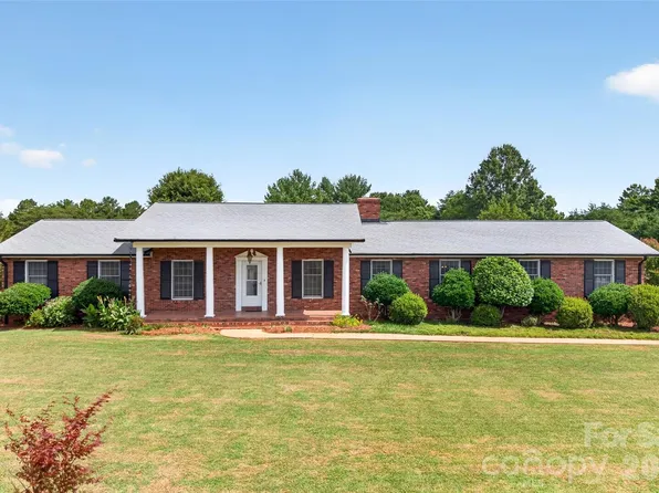 3040 E Maiden Rd, Maiden, NC 28650