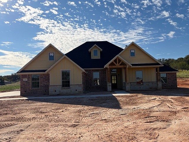 1st image of 2644 N Cardinal Rd