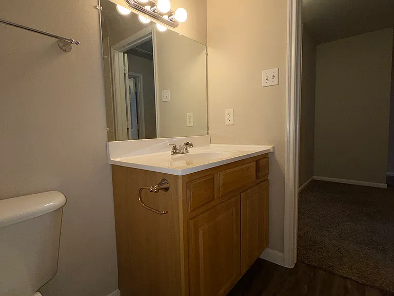 11902 Chetman Dr #B — Photo 24