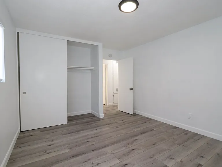 460 Vista Ave — Photo 25