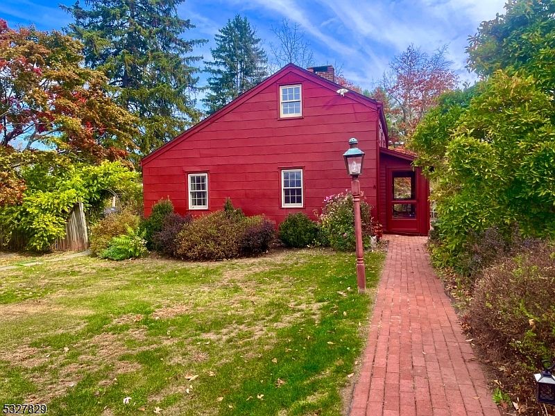 1st image of 971 Pottersville Rd