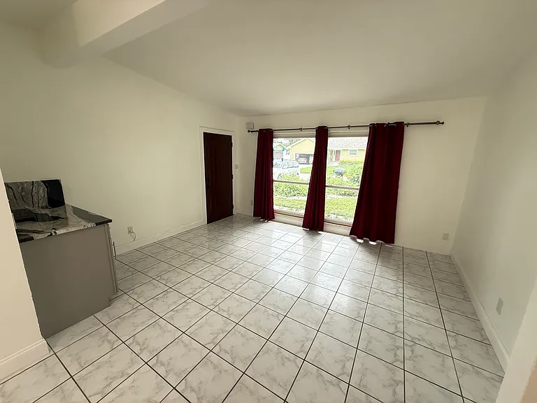 4394 Pompano Dr SE — Photo 7