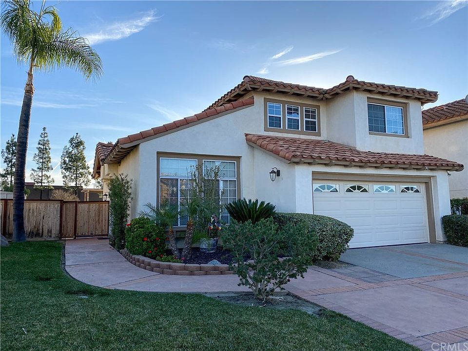 1st image of 39950 Ravenwood Dr