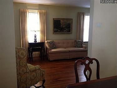 4th image of 3472 W 136th St