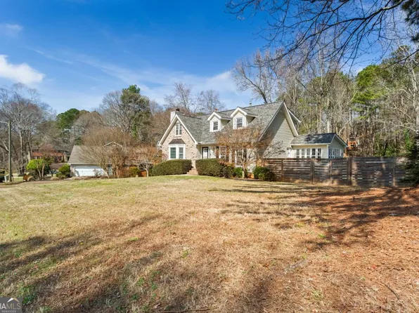 2320 Brownstone Ct, Marietta, GA 30062