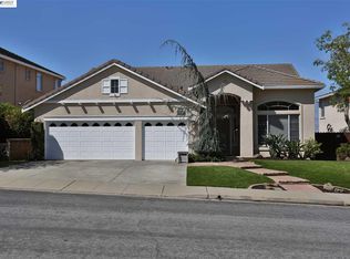 25599 Gold Ridge Dr, Castro Valley, CA 94552