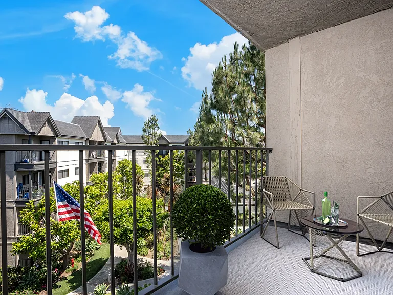 55+ FountainGlen Goldenwest Senior Apartments — Photo 10