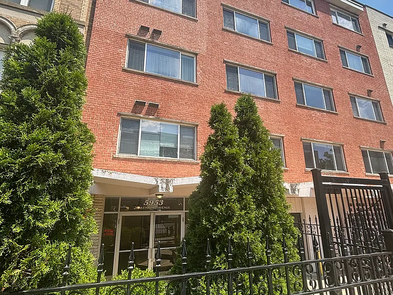 5953 N Kenmore Ave #305 — Photo 9