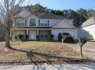 140 Blacktop Dr, Fairburn, GA 30213