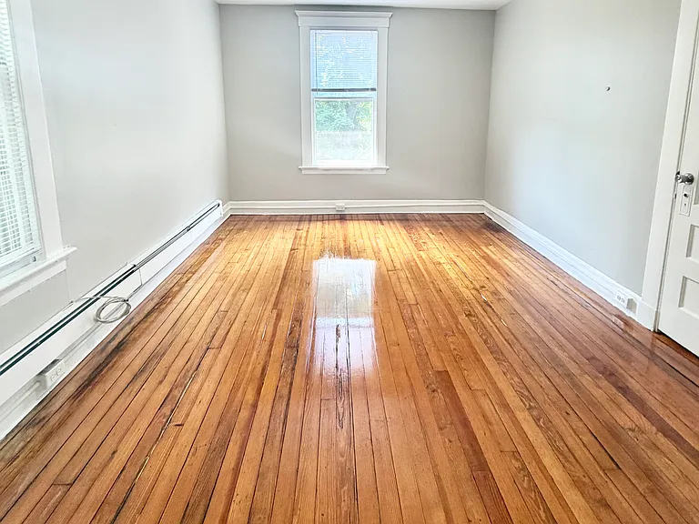 603 Howard Ave #2C — Photo 5