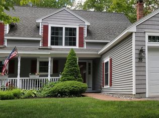 35 Plymouth Grove Dr #5, Kennebunk, ME 04043