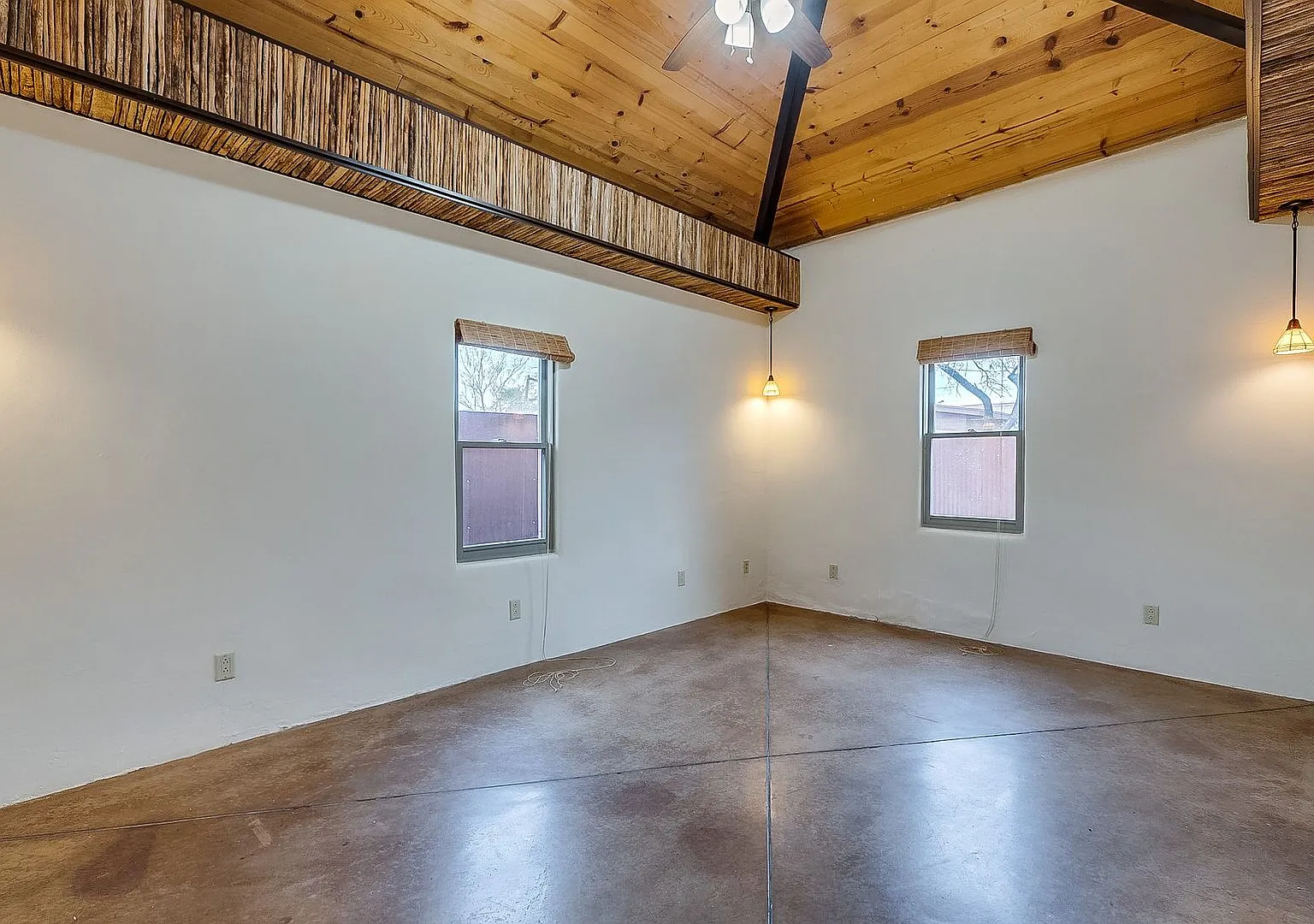 Southwest Charm in the Heart of Tucson Dog-Friendly 1 Bed Rental — Photo 3