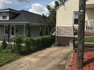 1237 12th St, Nitro, WV 25143