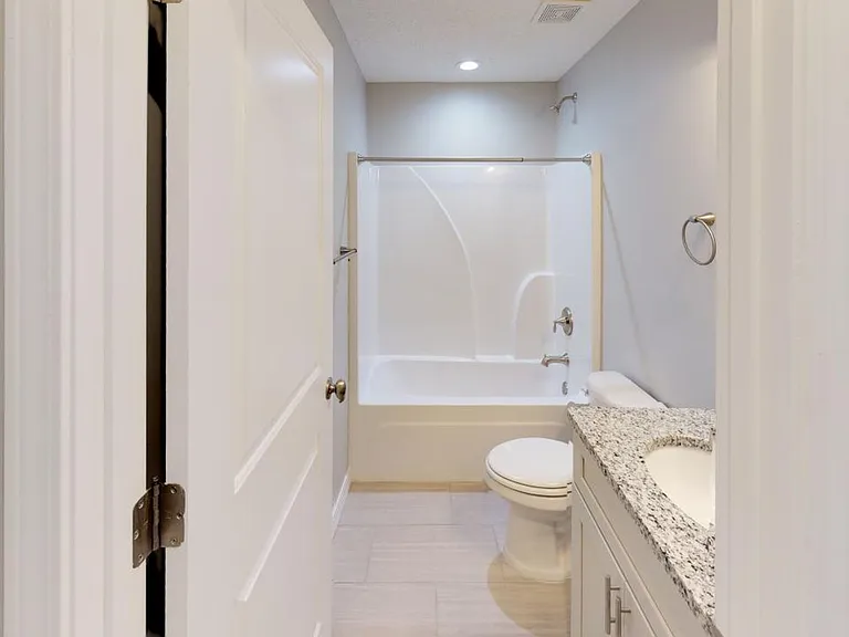 2301 N Anne Ave — Photo 9