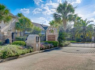 6418 E Linpar Ct, Houston, TX 77040