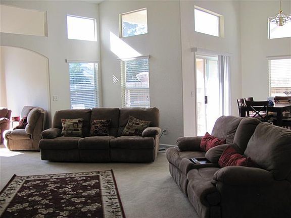 3rd image of 2967 E Granada Ave