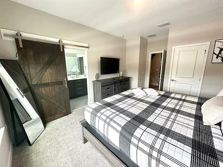 216 Villa Domani Cir — Photo 12