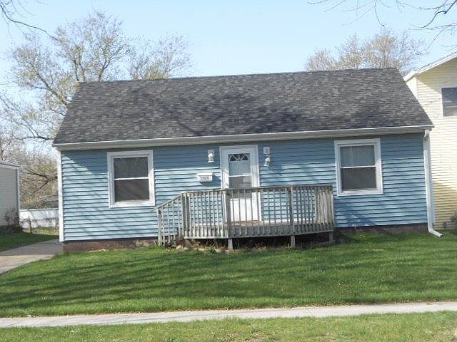 2nd image of 1829 Albia Rd