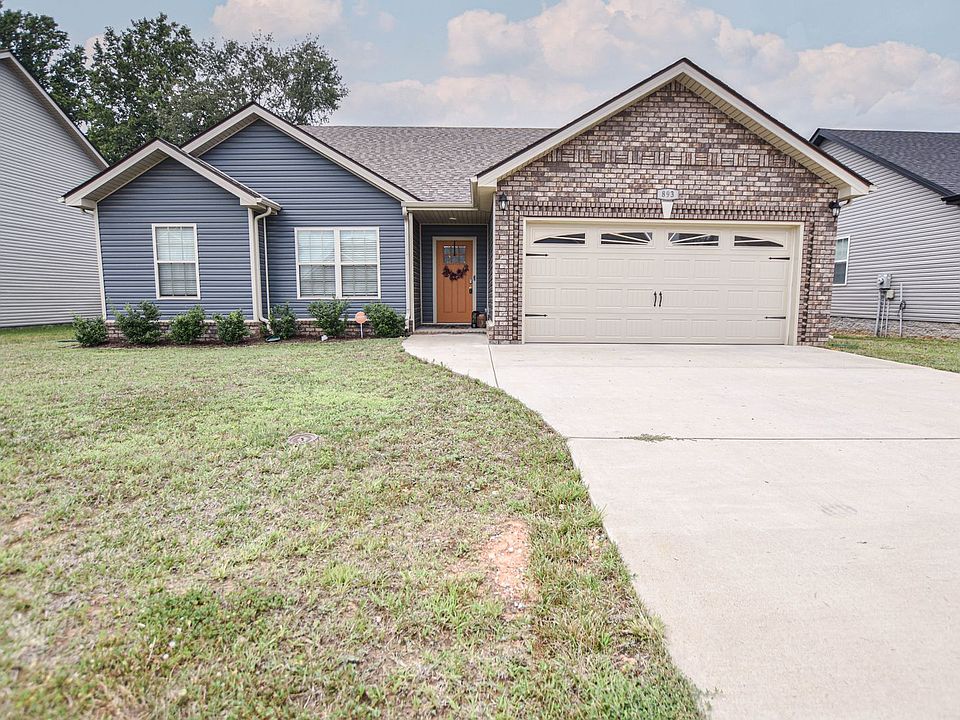 1st image of 893 Lutz Ln