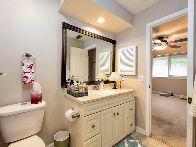 50 Yacht Cove Dr #230 — Photo 18