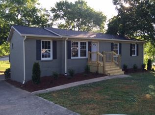 1570 White Dr, Lewisburg, TN 37091