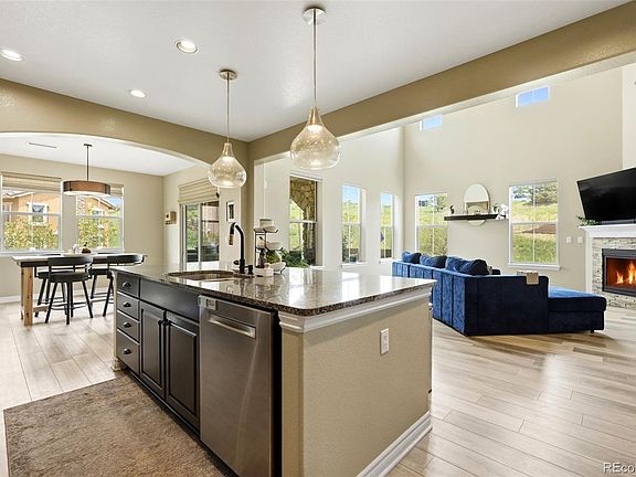 5th image of 9274 Viaggio Way