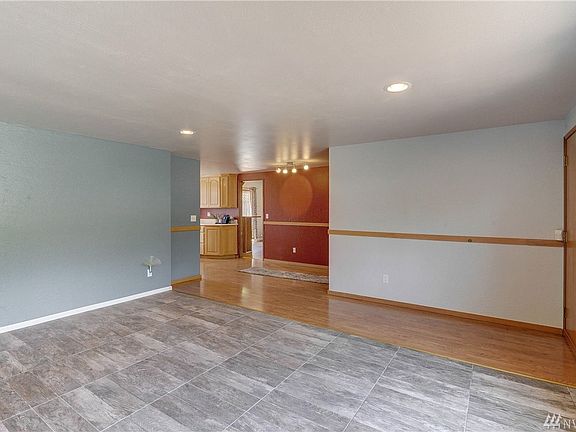 2nd image of 1157 S 210th St
