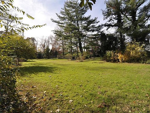 2nd image of 4659 Independence Ave