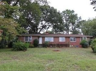 910 Gabriel Rd, Cayce, SC 29033