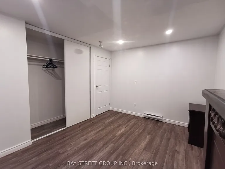 1546 Jane St #2 — Photo 11