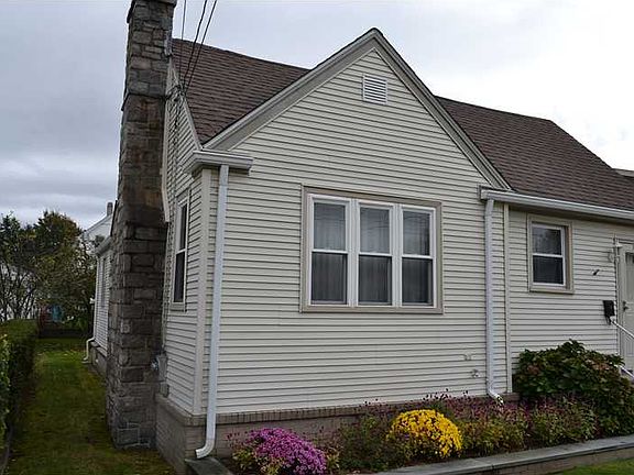 3rd image of 282 Greenwood St