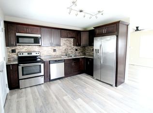 2148 Drake Dr, Xenia, OH 45385