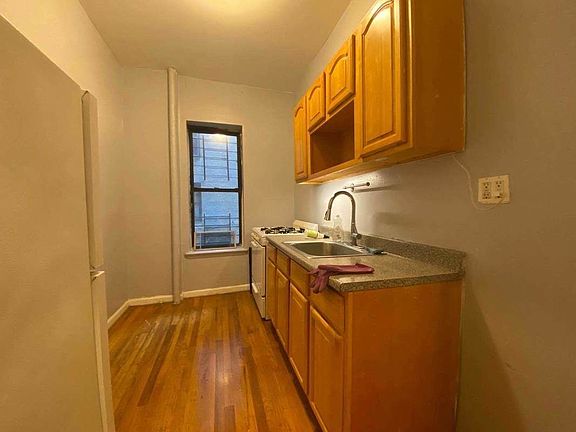 3rd image of 969 Carroll St APT A1