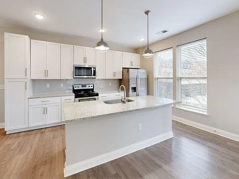 1B-Jeffrey-Park-Legacy-Kitchen Large 1B-Jeffrey-Park-Legacy-Kitchen Large