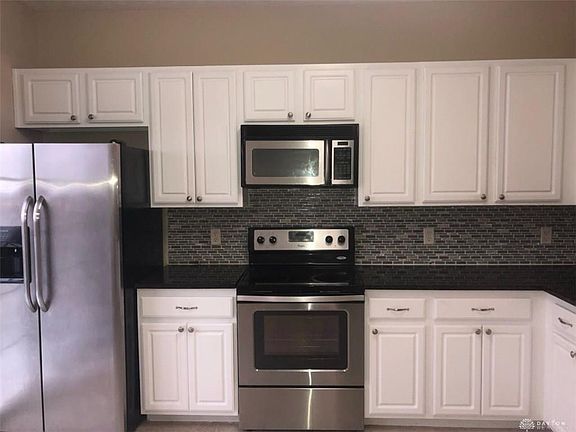 2nd image of 3668 Lilac Ln APT 6