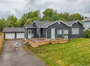 35 Centennial Dr, Minto, NB E4B 3S1