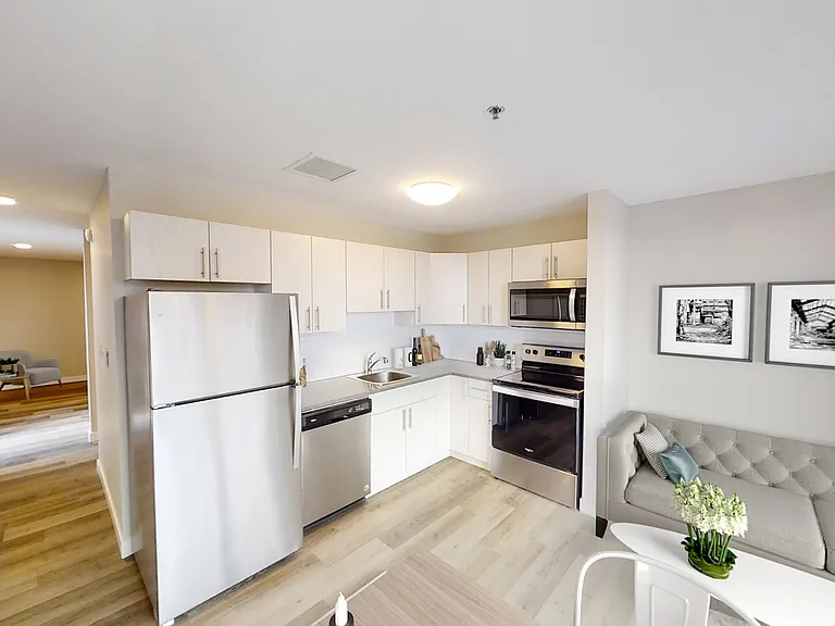 50 Hargrave St — Photo 19