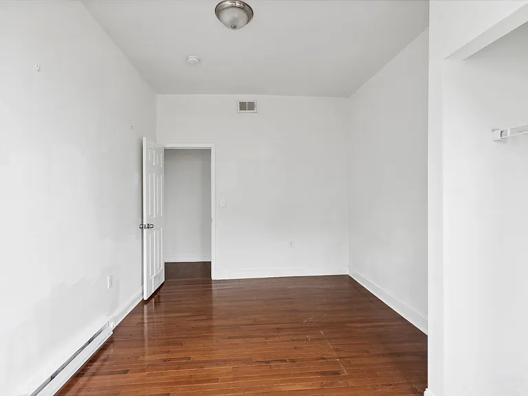 1539 Cecil B Moore Ave #2 — Photo 7