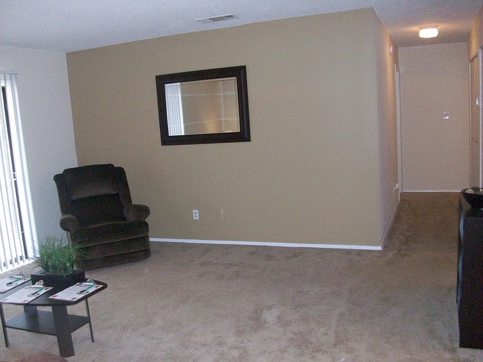 2nd image of 4344 W Highland Dr APT 43
