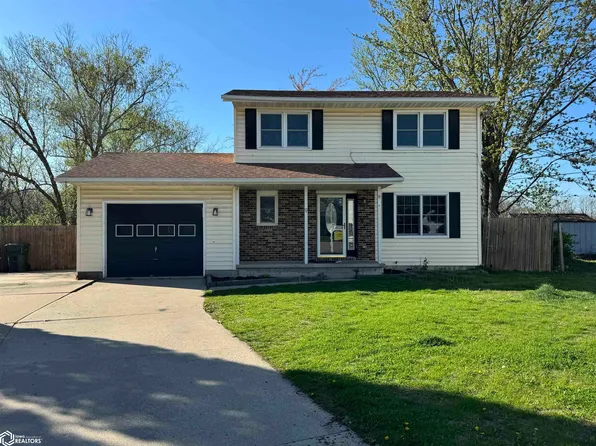9 Pioneer Ln, Keokuk, IA 52632