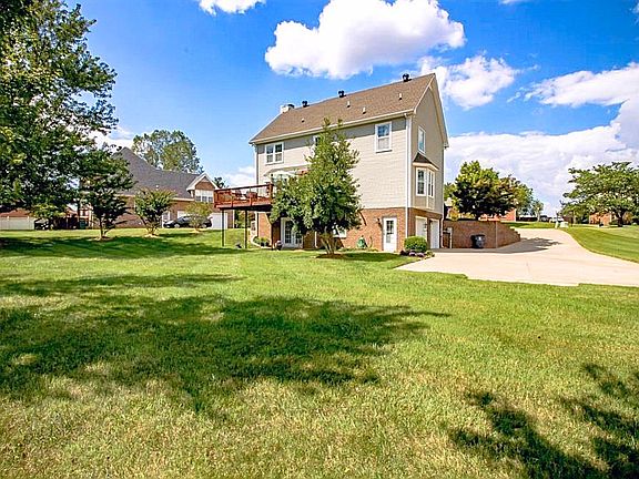 5th image of 257 Avignon Way