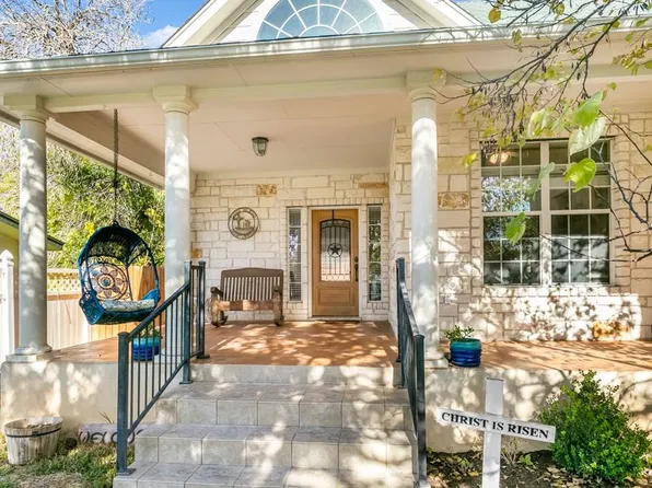506 W Hackberry St, Fredericksburg, TX 78624